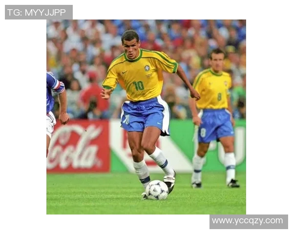 德国足球明星格的辉煌历程与对现代足球的深远影响分析 德国足球明星格的辉煌历程与对现代足球的深远影响分析