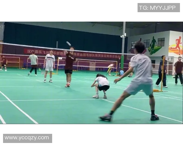 羽毛球心理素质评比出炉成都羽毛球队荣获第三名引发关注